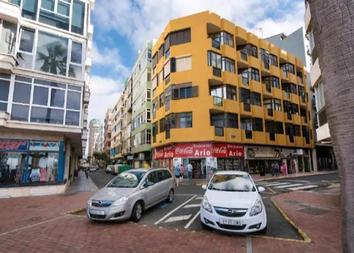 Апартаменти Marlenghi View Canteras *